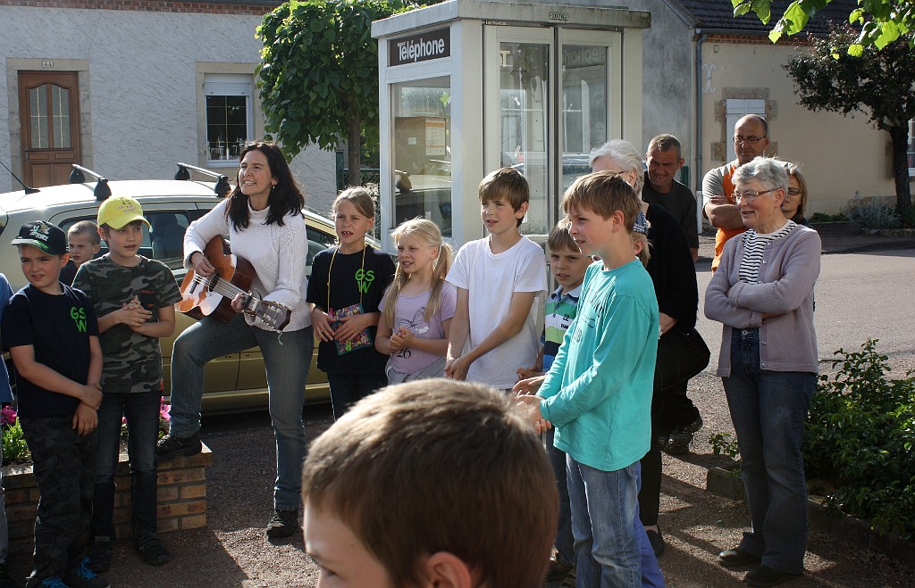 11 Waldescher Schueler in Lucenay (Juni2013)